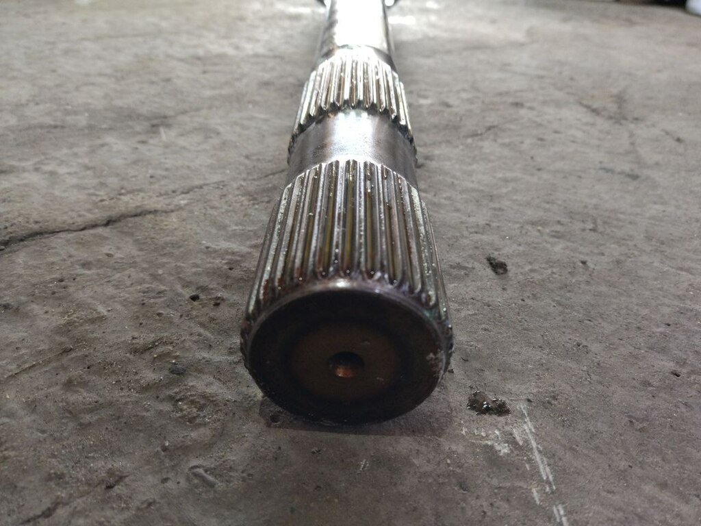 полуось б/у - 2